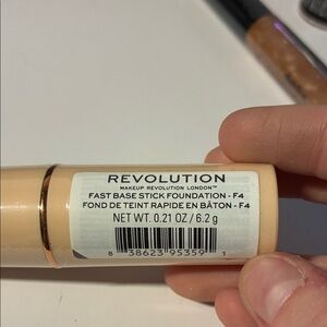 Revolution Fast Base Stick Foundation in Beige